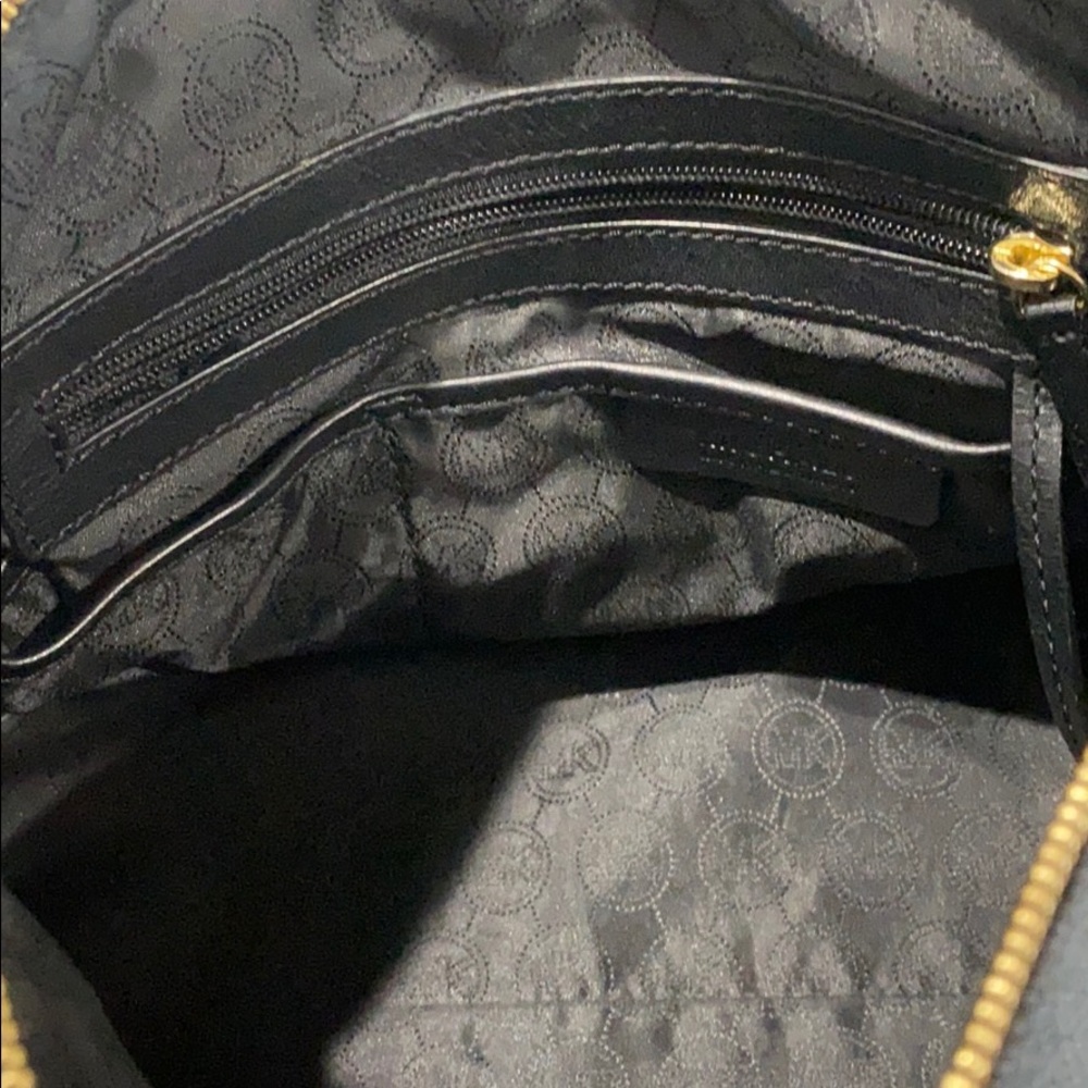 Michael Kors purse and wallet set - Picture 6 of 14
